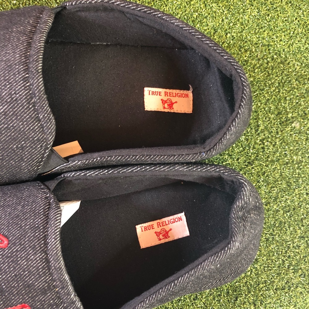 True Religion Black Comfort Slip On Slippers Men’s 11 - 12 - Picture 7 of 8